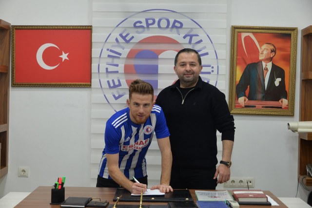 Fethiyespor’a Tecrübeli  10 Numara